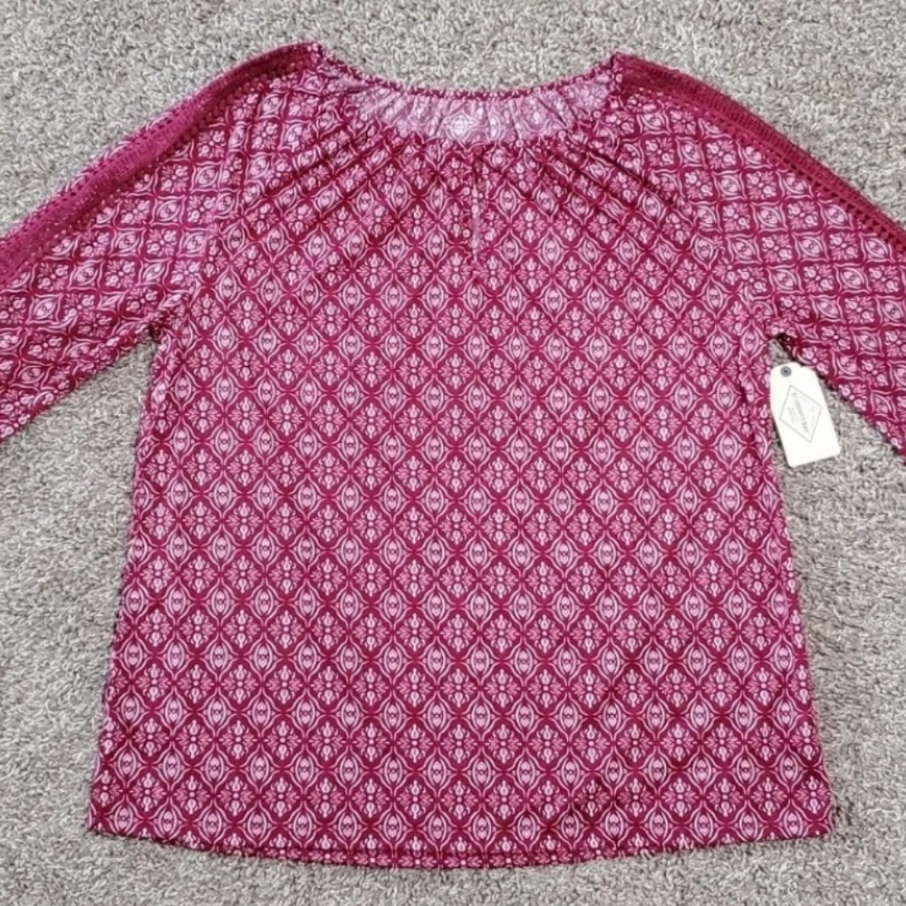 Women's St Johns Bay 3/4 Sleeve Blouse Shirt Size L Burgandy Paisley